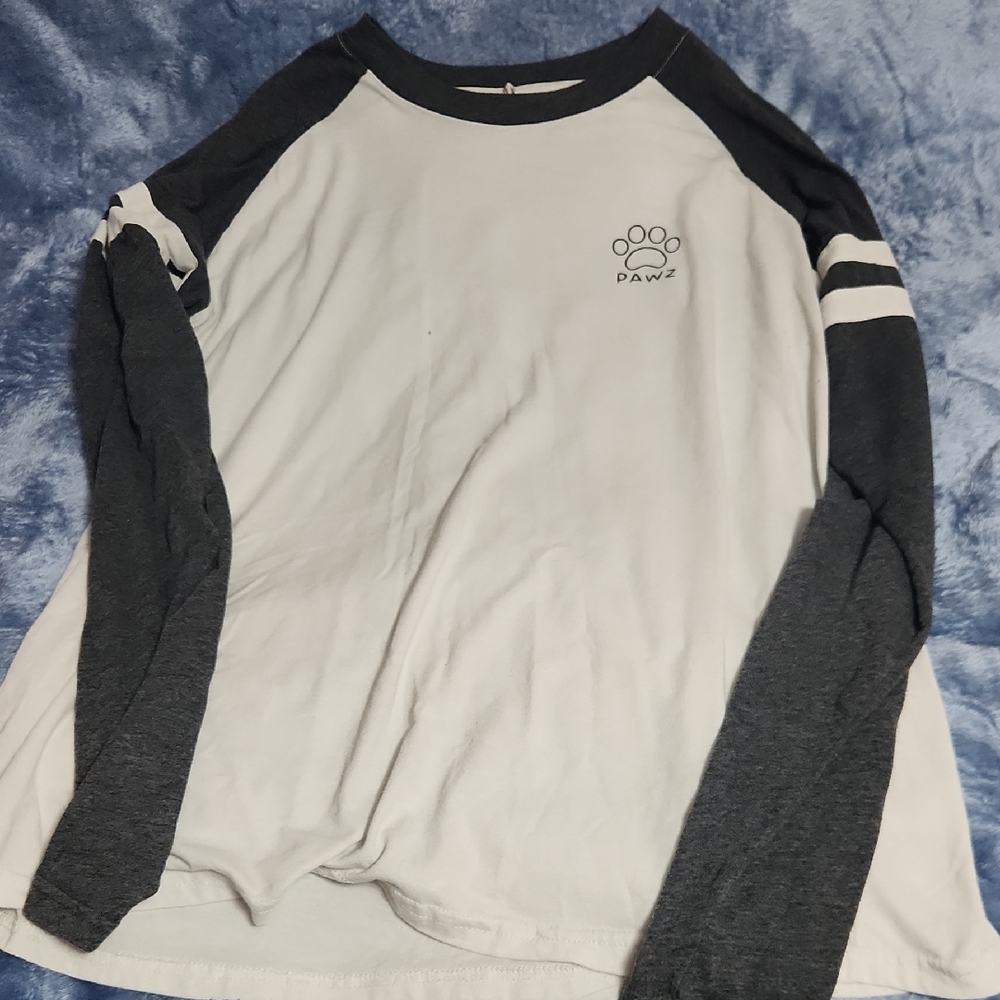 PAWZ Gray and White Long Sleeve Tee